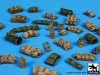 Black Dog T72055 Tentage plus bedrols 1 accessories set 1/72